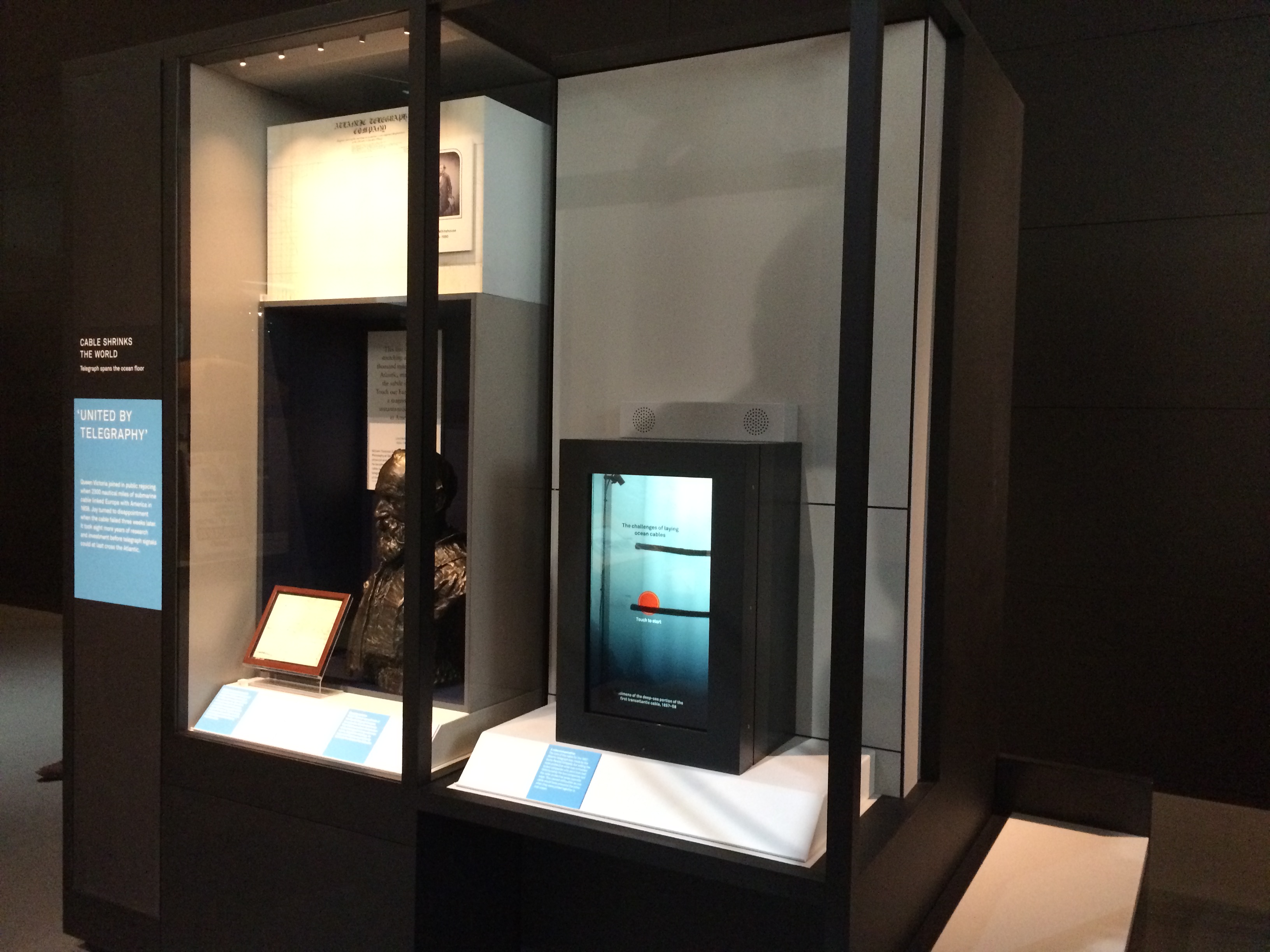 7 temperature controlled Translucent Displays educate at Science museum in London