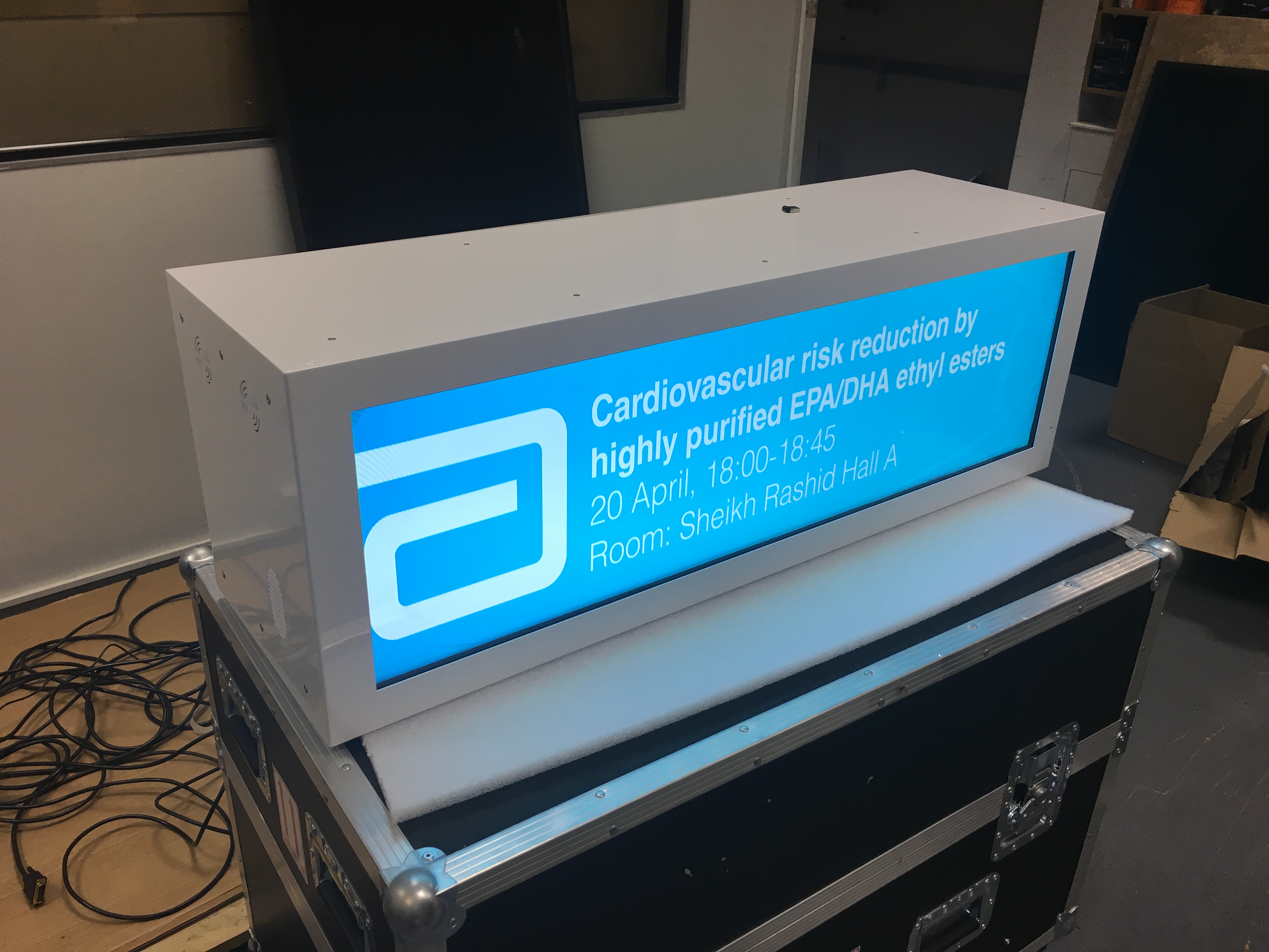 Mixing Two Innovative Technologies- Stretched & Transparent